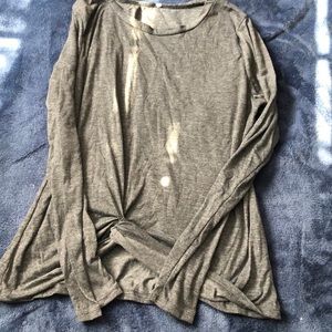 XL pullover long sleeve shirt